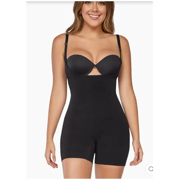 Brand New Curveez Women's Size Small Black Second Skin Hip Hugger Bodysuit - Image 3