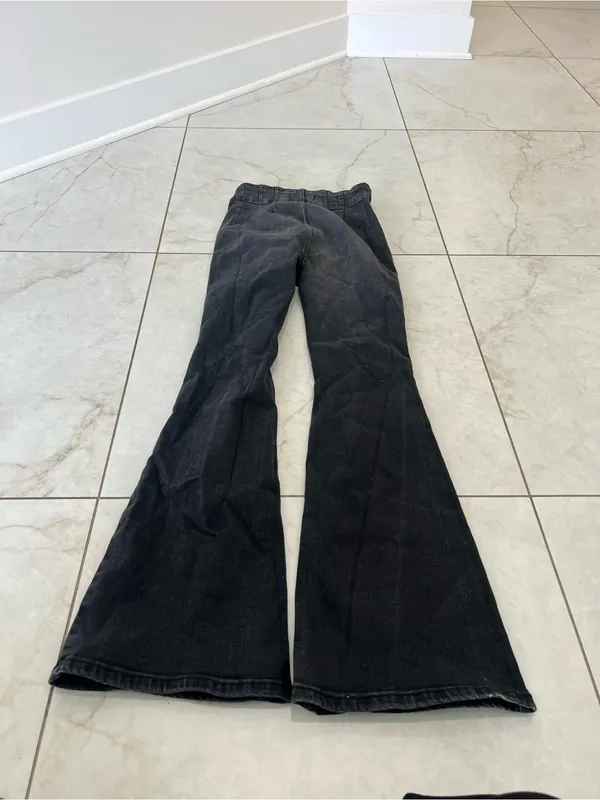 We The Free Onyx Jayde Flare Jeans Size 28 US $98 - Image 7
