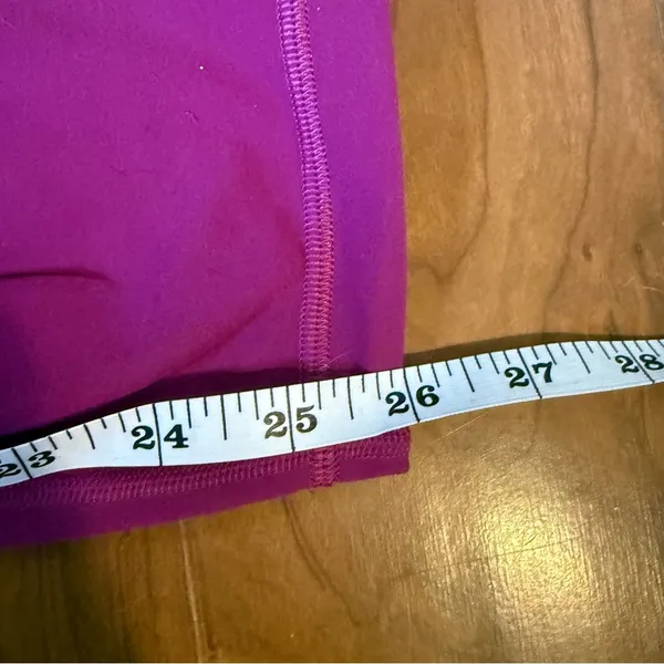 LULULEMON Align‎ High Rise Waist Leggings 25” Berry Pink Purple size 6 - Image 5