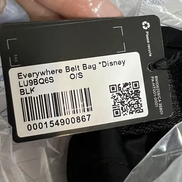 Lululemon Everywhere Belt Bag Sold Out Style Disney Mickey Mouse Black 1L - Image 5
