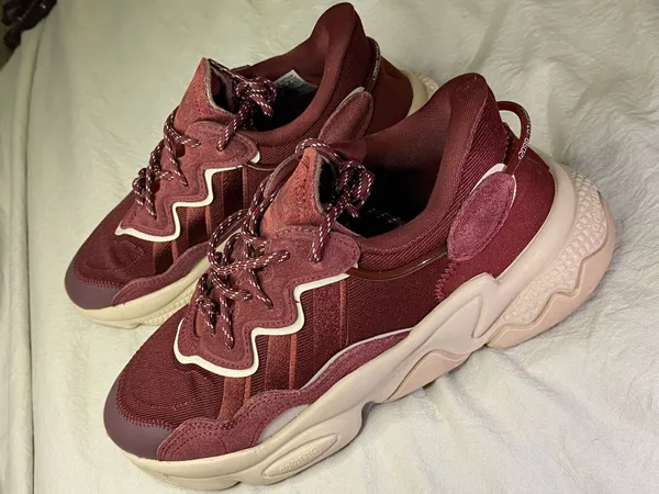 Adidas Ozweego Burgundy Sneakers women size 8.5 - Image 2