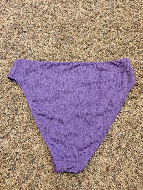 Old Navy High-Waisted High-Cut Bikini Bottoms - Image 2