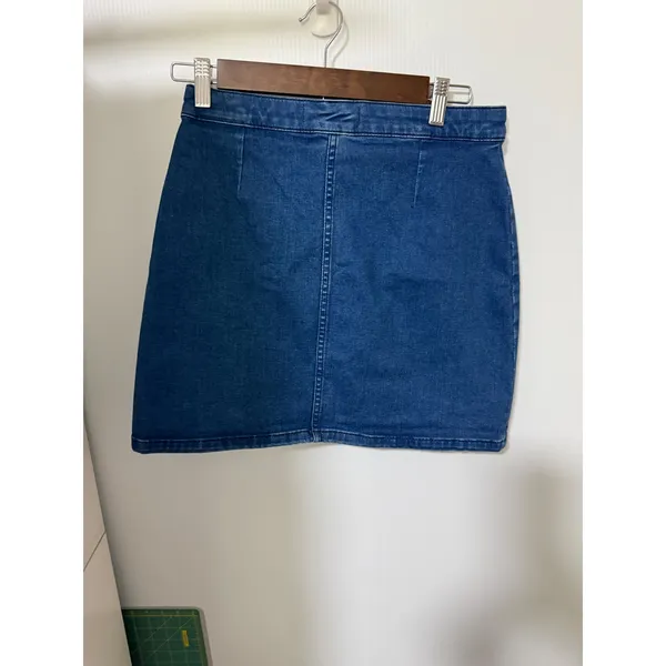 We The Free by Free People Denim Wrap Mini Skirt – Size 6 - Image 3