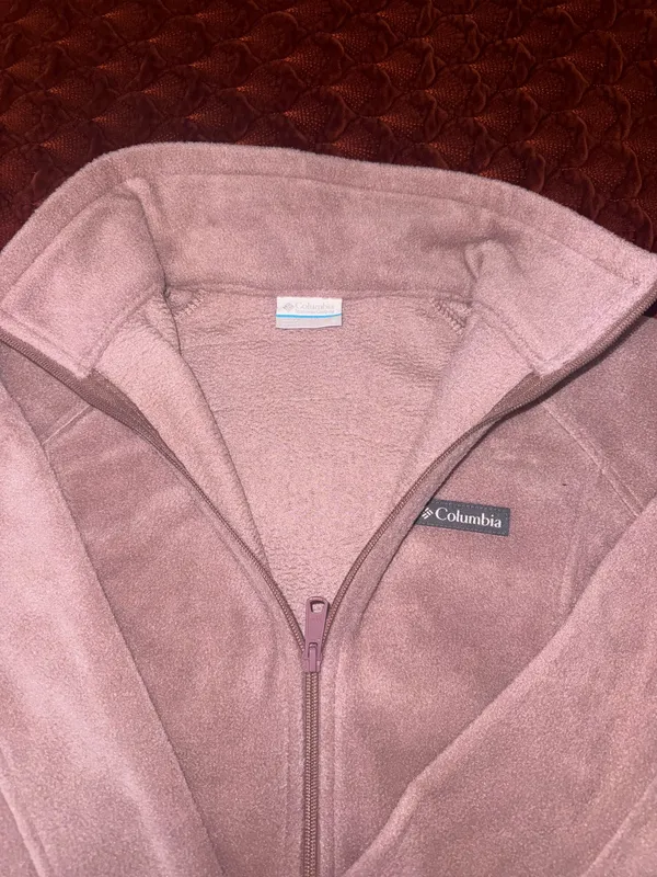 Columbia Women’s Jacket - Image 3