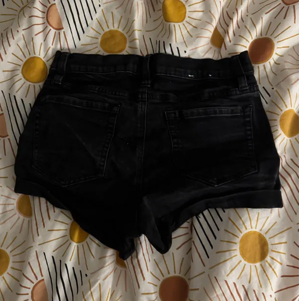 Garage Shorts - Image 2