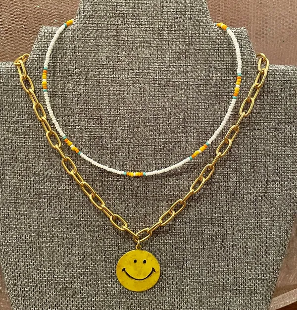 Free People VINTAGE smiley necklace - Image 2