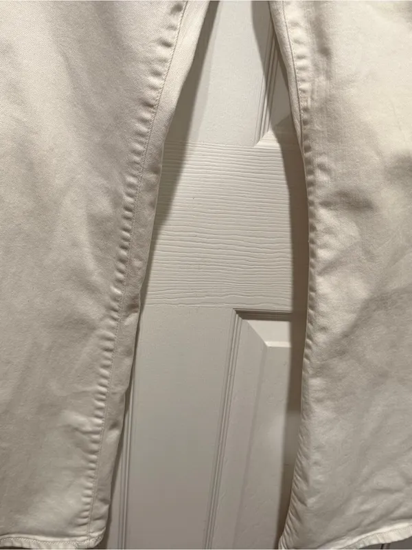 Old Navy Micro Flare White Stretch Jeans Size 8 Mid Rise Bootcut Denim - Image 6