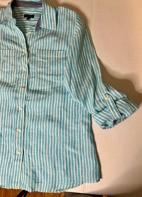 Talbots striped collared baby blue and white button up blouse, Small - Image 3
