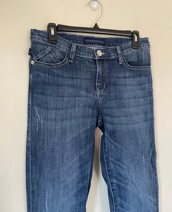 Rock & Republic jeans distressed fading medium wash denim women’s size 10M - Image 4