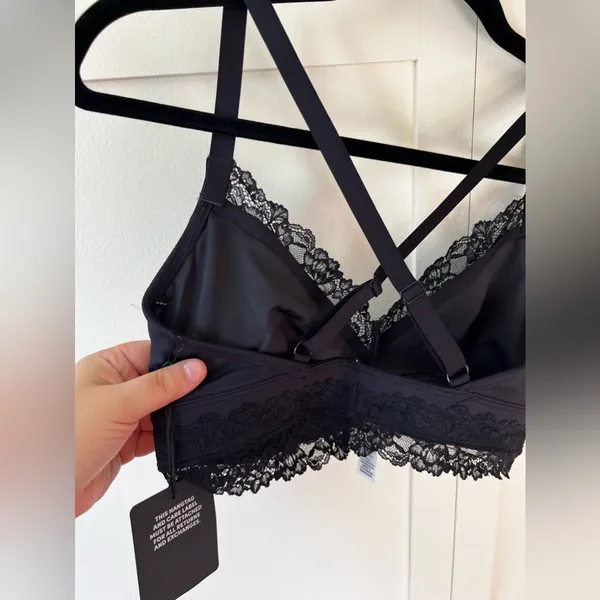 Savage x Fenty NWT Women’s Lace Race Low Impact‎ Sports Bra Size Medium - Image 10