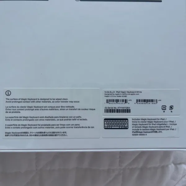 Apple iPad Magic Keyboard - Image 3