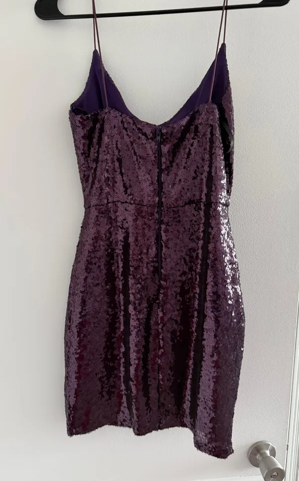 Windsor Sequin Bodycon Homecoming Dress - Image 2