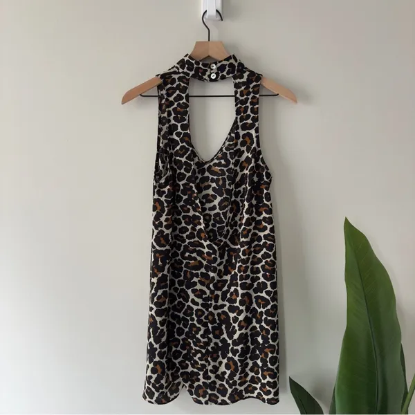 Show Me Your Mumu animal print cut out Halter neck Sheath Dress mini leopard EUC - Image 2