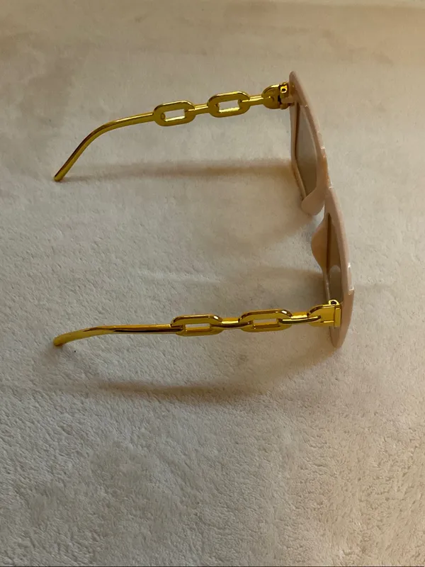 Peach Square Sunglasses with Gold Accent Temples Pink - Image 2