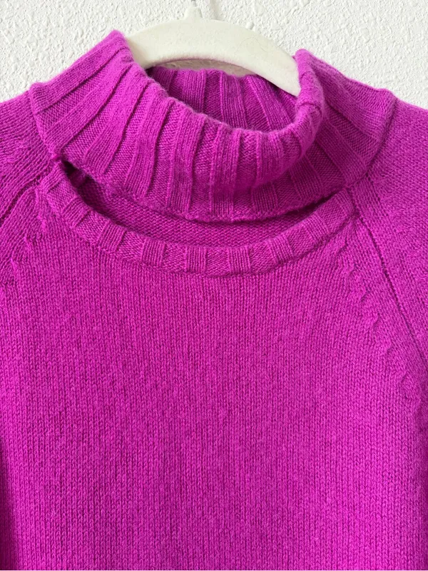 Equipment 100% Cashmere Mock Neck Sweater Pink Size Small Luxury Colorful Cutout - Image 3