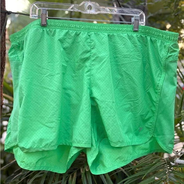 Old Navy Green Quick Dry Athletic Shorts Size XXL - Image 3