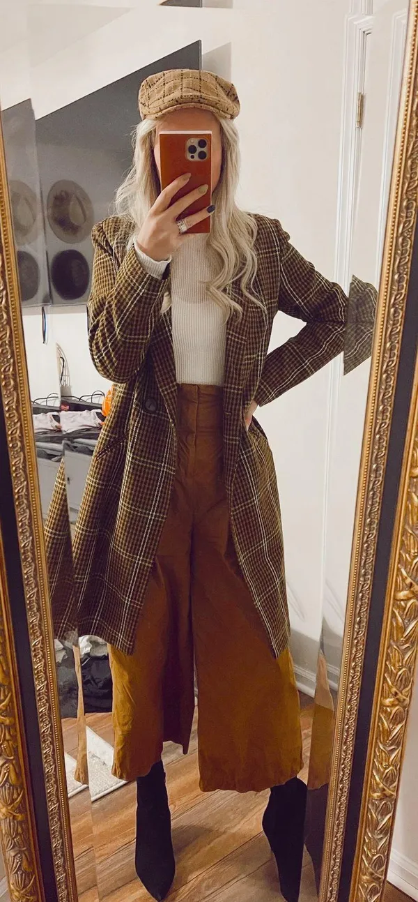 Stradivarius Plaid Jacket - Image 7