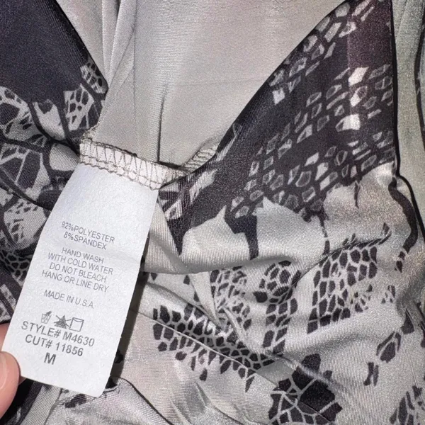 Daytrip black & white lace print shirt Medium - Image 7
