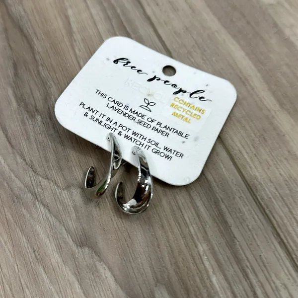 Free people silver tone twisted hoop earrings - Image 8