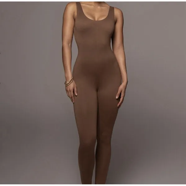 JLUXLABEL Pecan Alo Jumpsuit Brown Double Layer Scoop‎ Neck Bodycon Neutral XL - Image 2