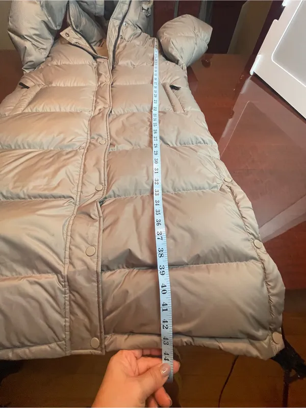 QUINCE Responsible Down Long Puffer Jacket Stone Taupe Color Sz Large - Image 14