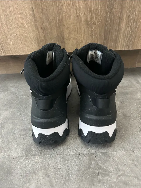 Nike City Classic Women's Lace-up Sneaker Boots Winter Snow Boots Black Size 7 - Image 6