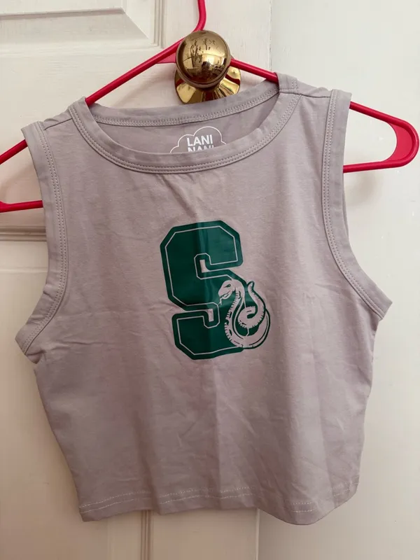 Slytherin Top Gray - Image 4