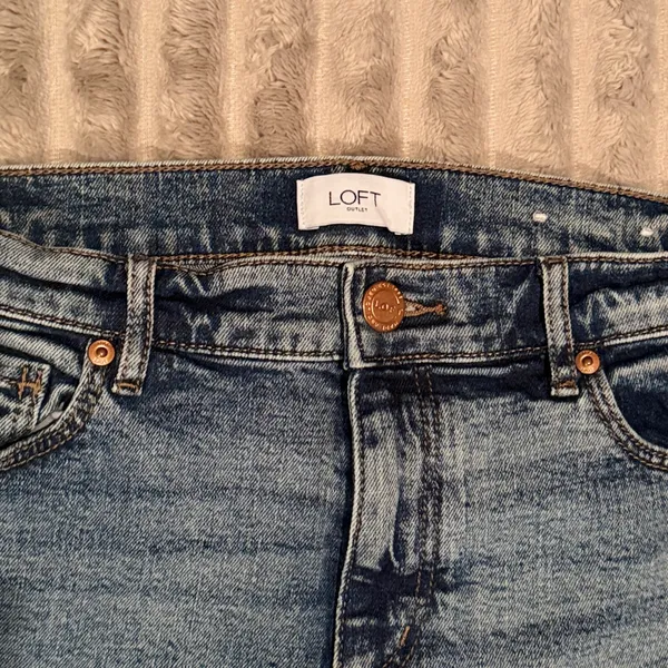 Loft Outlet Womens‎ Straight Leg Jeans Blue Medium Wash Raw Hem Size 4 - Image 3