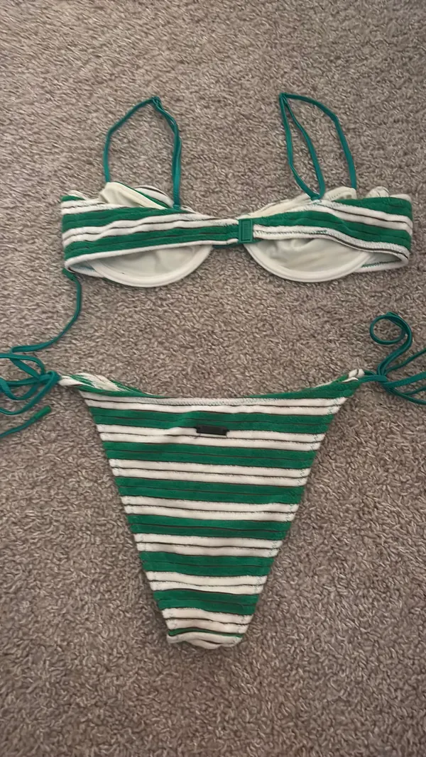 Triangl Bikini - Image 9
