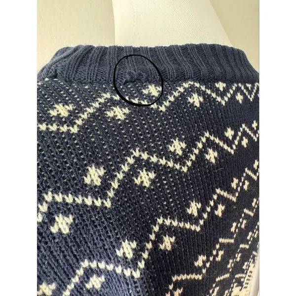 Vintage ‘90s KP Collection Ivory & Navy Fair Isle Pullover Unisex Sweater - Image 10