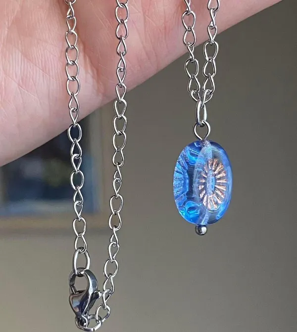 Handmade retro vintage chic whimsical style quality Czech glass bead simple necklace🩵 - Image 5