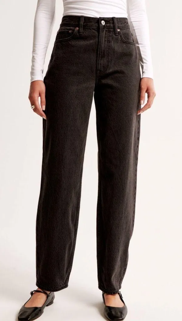 Abercrombie Jeans - Image 2