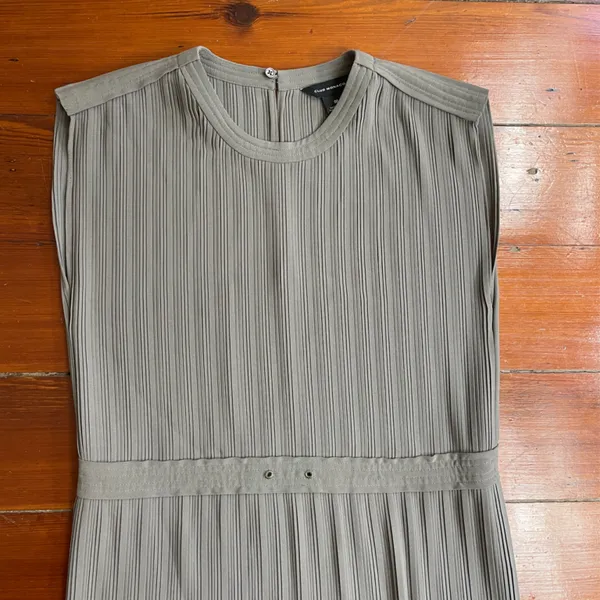 Club Monaco Fossil Green Micro Pleated Column Midi Dress Banded Waist Sz 00 💚🎀 - Image 12