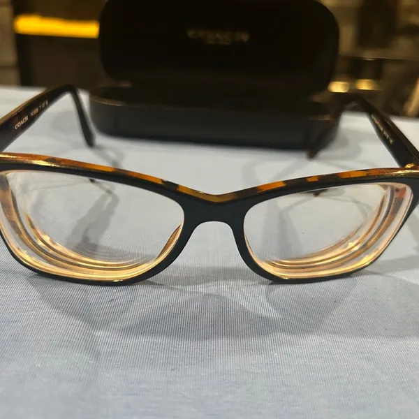 Coach Black and Brown Tortoise Frame Eyeglasses Frame and Coach Hard Case only. - Image 8