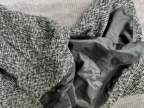 Laura Scott Coat  - Image 10