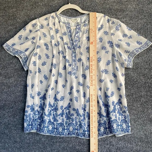 Max Studio White Blouse Floral Butterfly Short Sleeve Blouse Boho Coastal Casual - Image 8