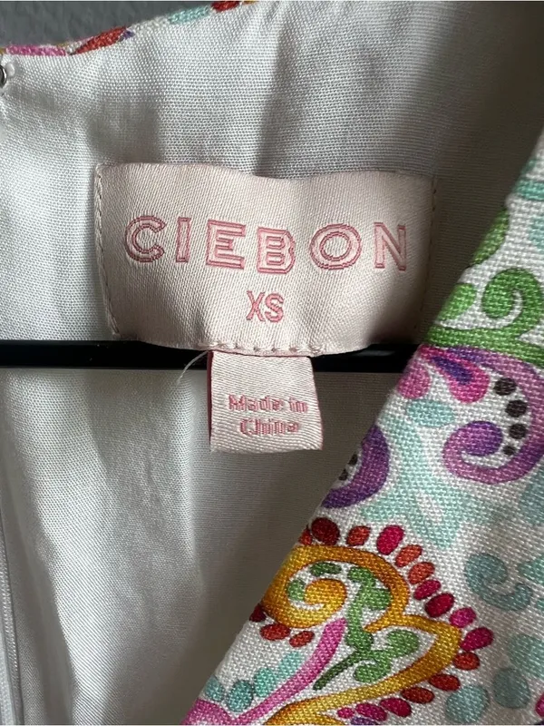Anthropologie Ciebon White Embroidered V-Neck Shift Dress Floral Sleeveless XS - Image 6
