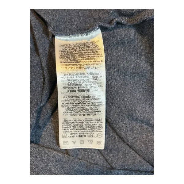 MLB Atlanta Braves T-Shirt Womens Medium Gray V-Neck Graphic Tee Fan Gear‎ - Image 5