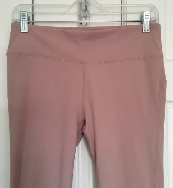 Fabletics Define 7/8 Legging Dusty Pink Size M - Image 4