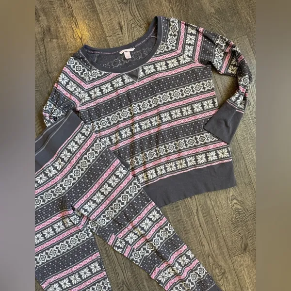 Victorias Secret Snowflake Pajama Set - Image 3
