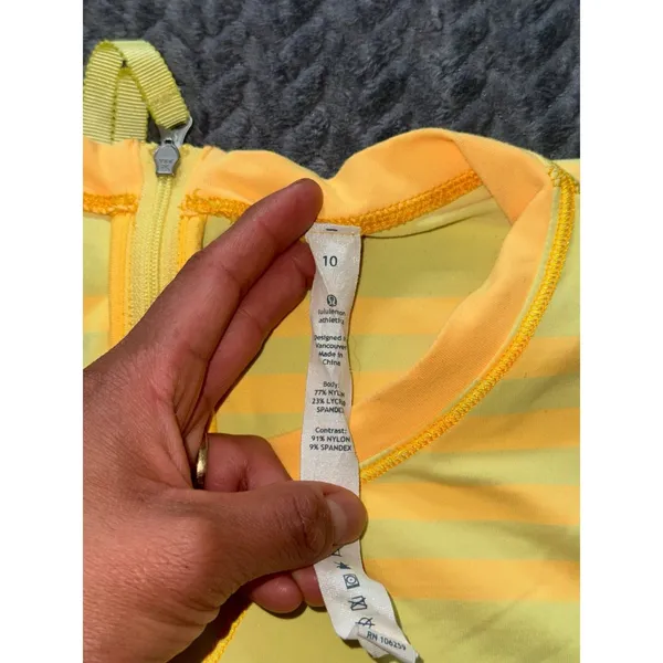Lululemon Womens Mellow Yellow Striped‎ Run Warm Up Crew Rear Zip Size 10 - Image 3
