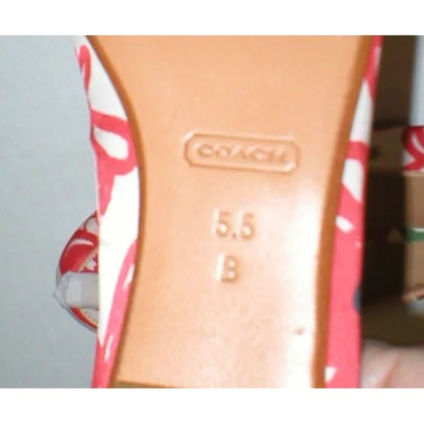 New Womens Authentic Coach Flats Satin Leather 5.5 6 Red Ivory Tassels Shoes Log - Image 12