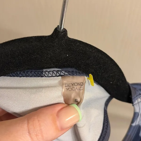 ✨Beyond Yoga The Lux Work It Out Sz Small Sports Bra✨ - Image 7