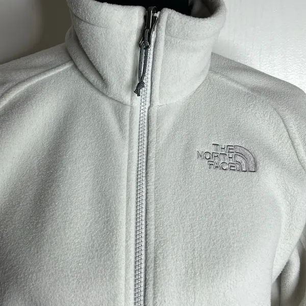 The North Face White Zip-Up Fleece Jacket Size Medium. Cream - Image 2