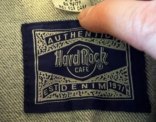 Hard Rock Cafe BALTIMORE Vintage 90s Denim Jean Jacket Save The Planet Medium - Image 6