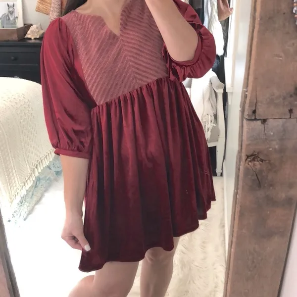 Hayden size medium cranberry new with tags crushed velvety holiday dress - Image 3