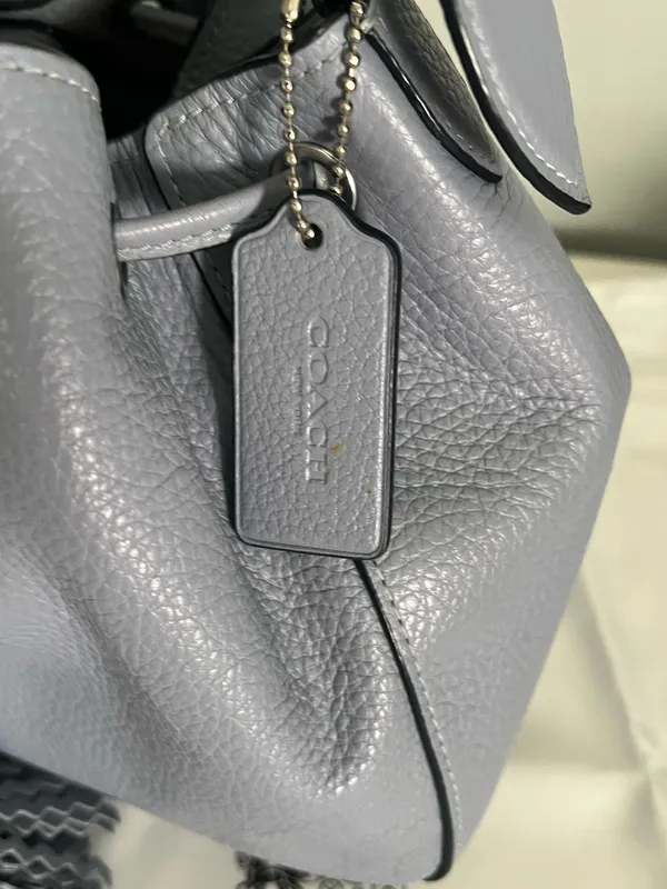 Coach Everly Shoulder Bag - Image 8