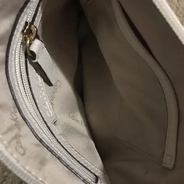 Calvin Klein Crossbody bag - Image 4