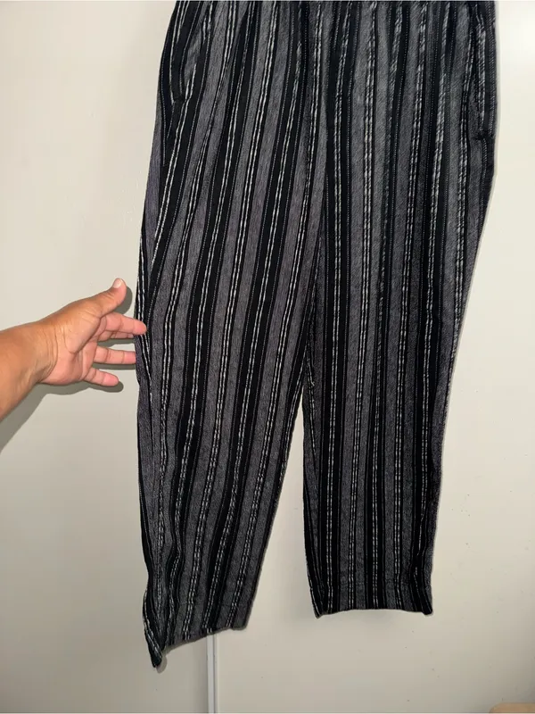 Briggs New York Black and Gray Vertical Stripe Joggers - Image 2