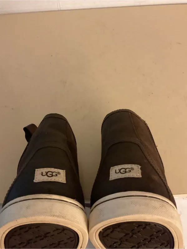 UGG Women's Dark Brown leather High-Top Sneakers with Ribbon Laces US 8.5 - Image 10